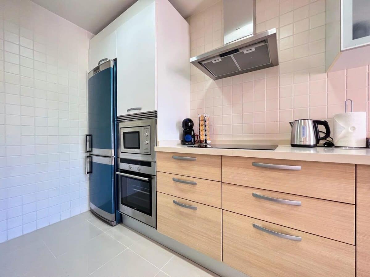 Modern 2 Bedroom Beachside Apartment Nr72 Лос-Алькасарес Екстер'єр фото